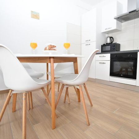 Apartments Ivan ザダル エクステリア 写真
