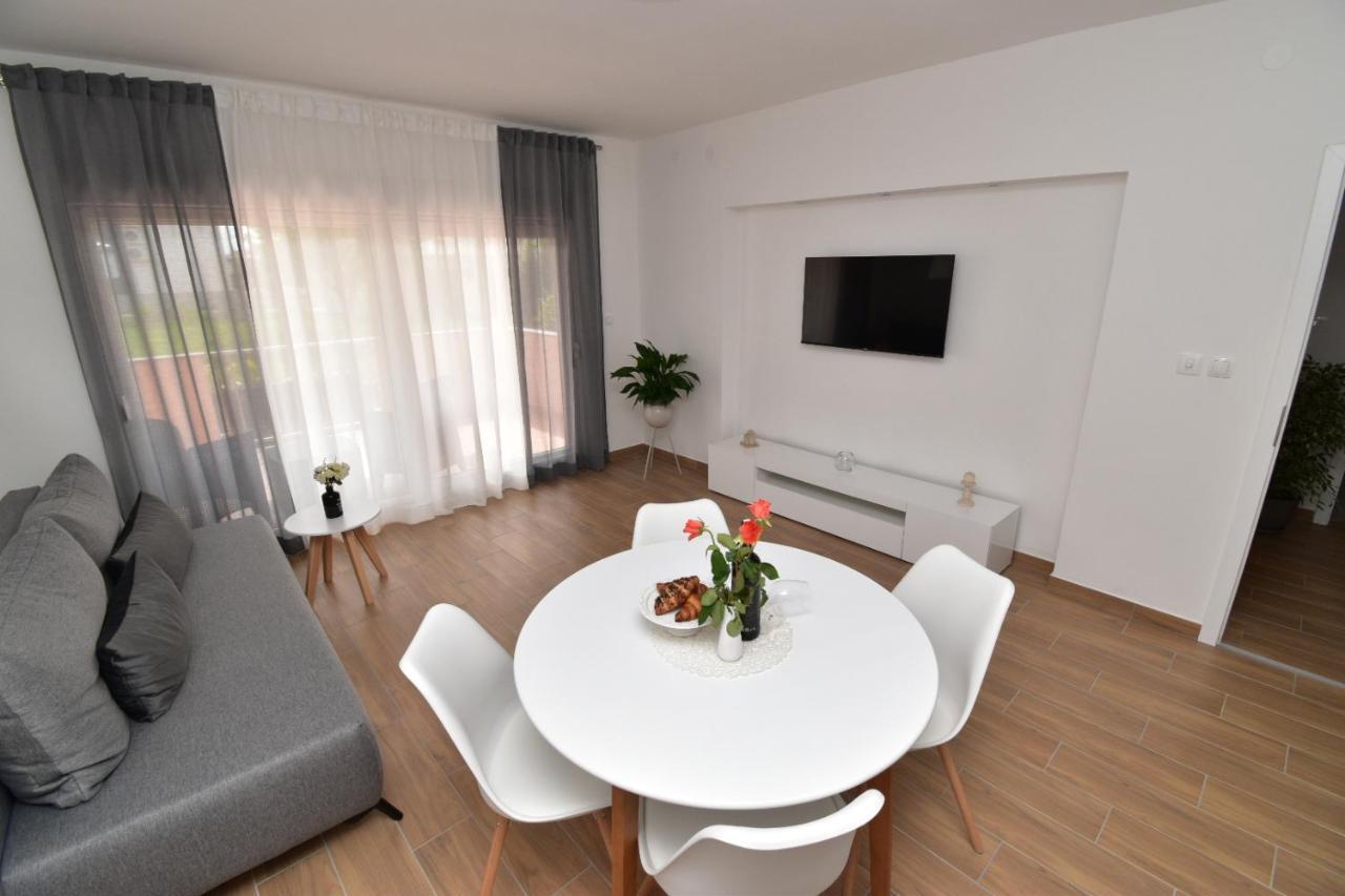 Apartments Ivan ザダル エクステリア 写真
