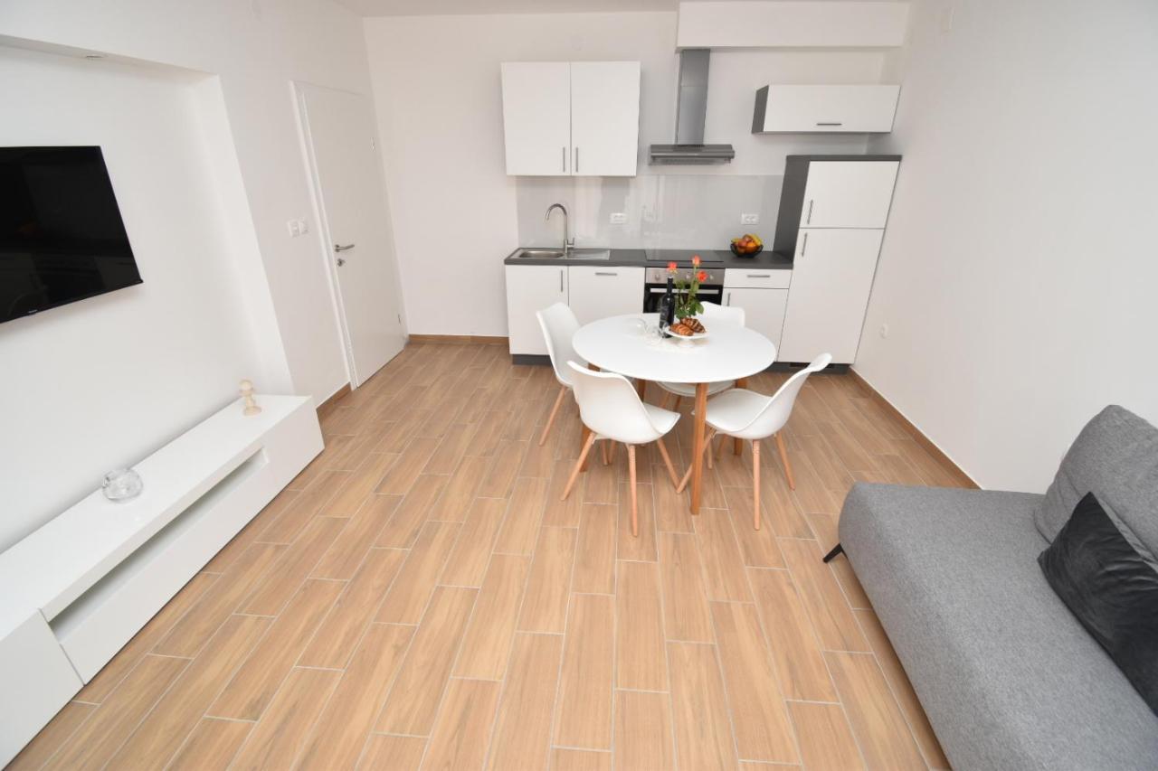 Apartments Ivan ザダル エクステリア 写真